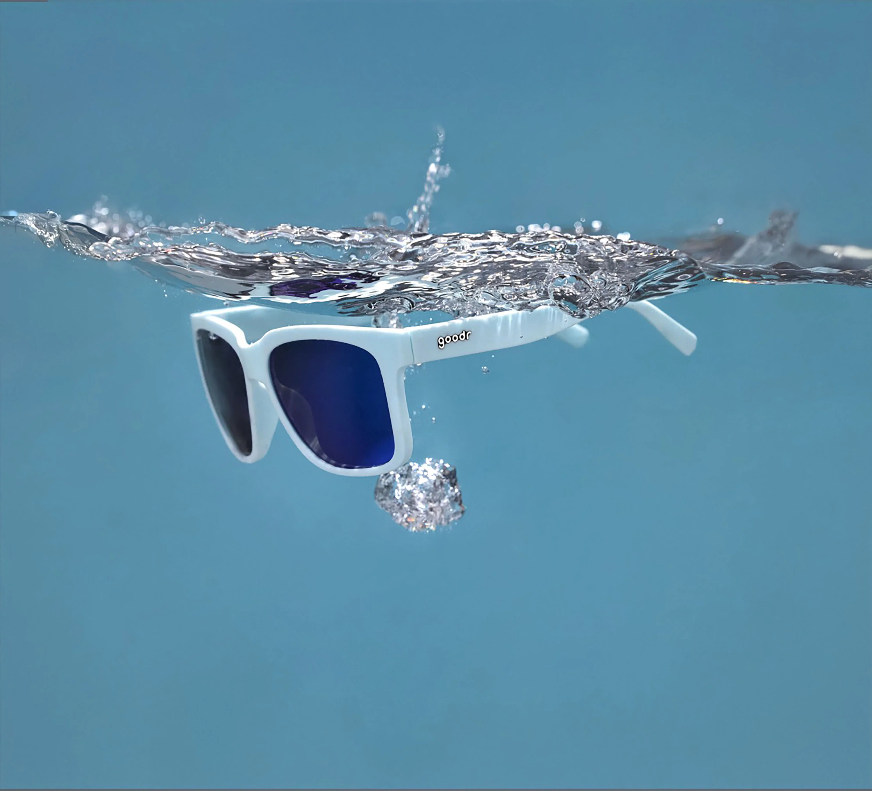 GOODR Sunglasses Sea Foam Party Favor - Image 9